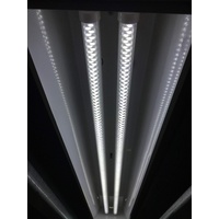 12 pack of ViriBright LED Tube 20w Cool White, Standard Birghtness, Transparent cover, 1200mm